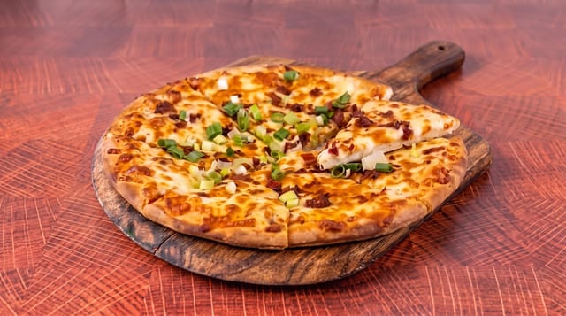 Carbonara Pizza.